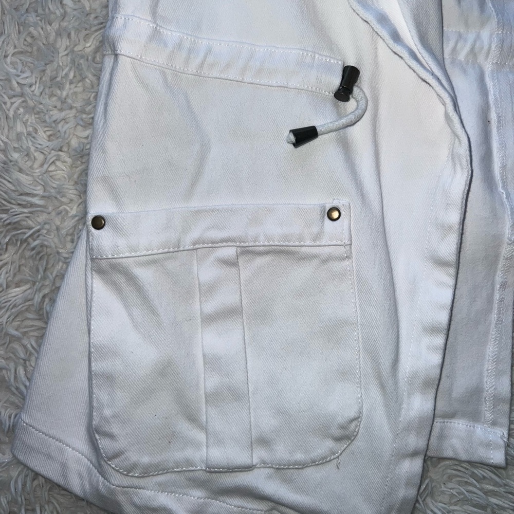 LYSSE White Vest - Picture 5 of 8